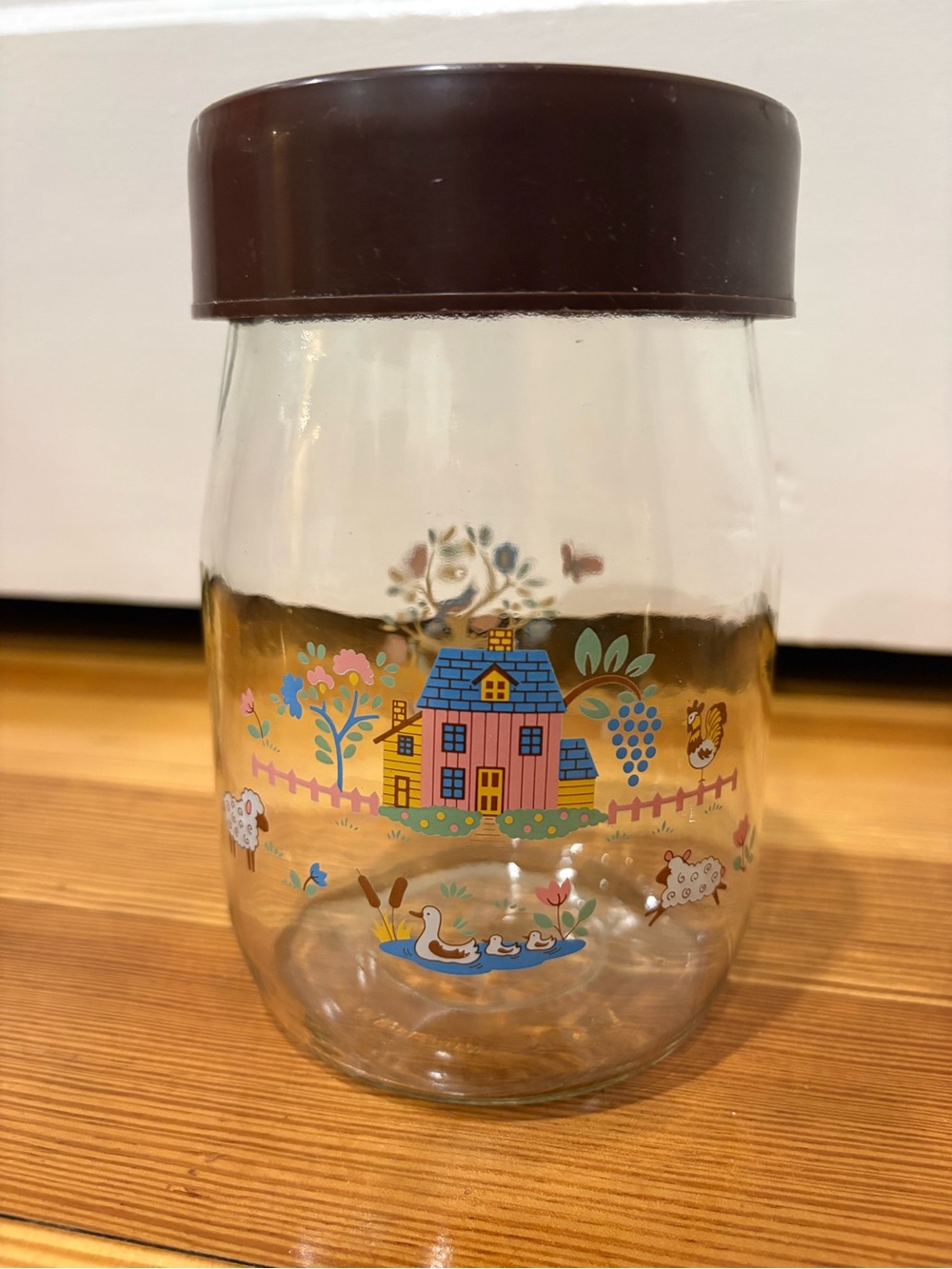 Carlton Glass Vintage Jar Lake Home Design, Bird Tree Design, cottage kitchen